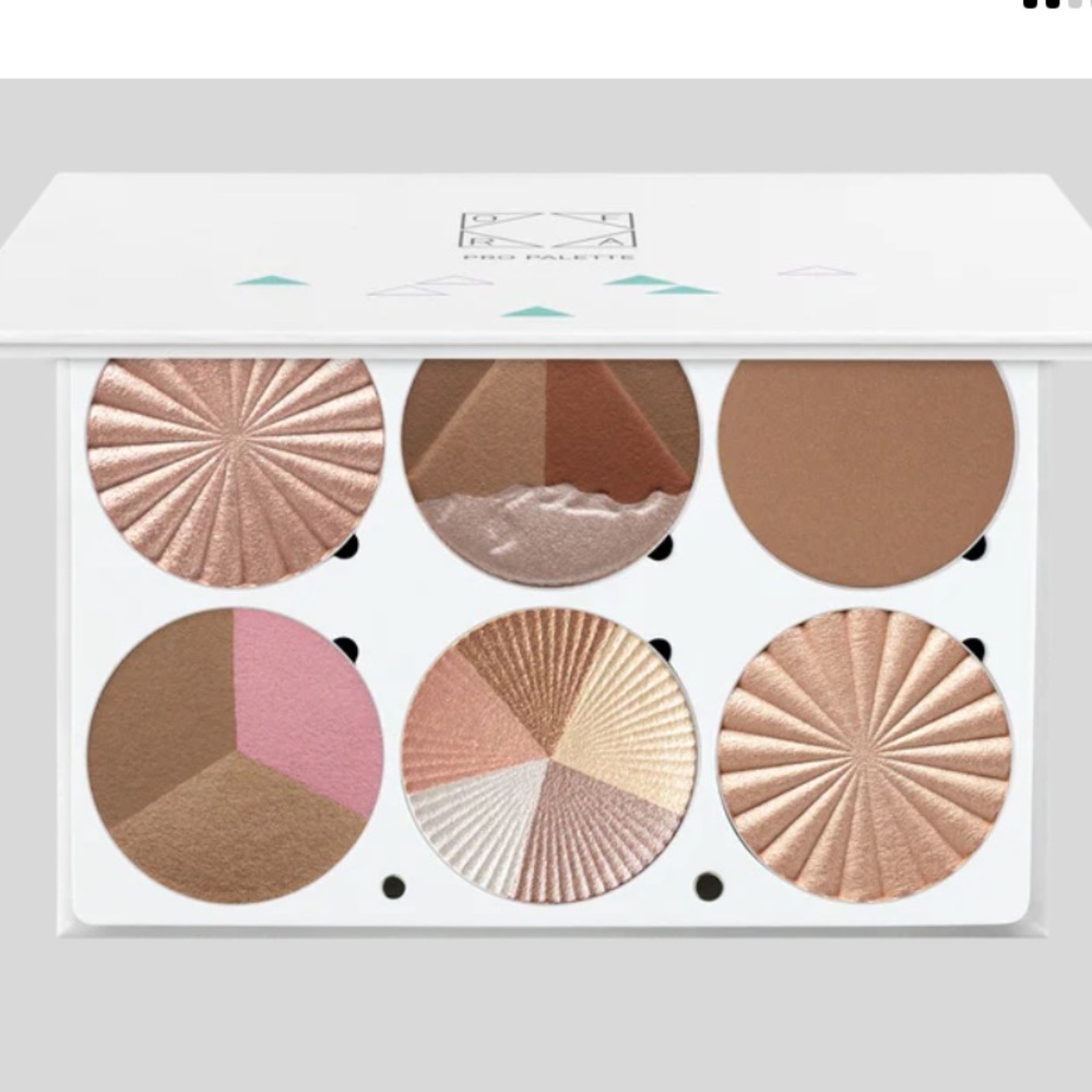 OFRA  ON THE GLOW palette